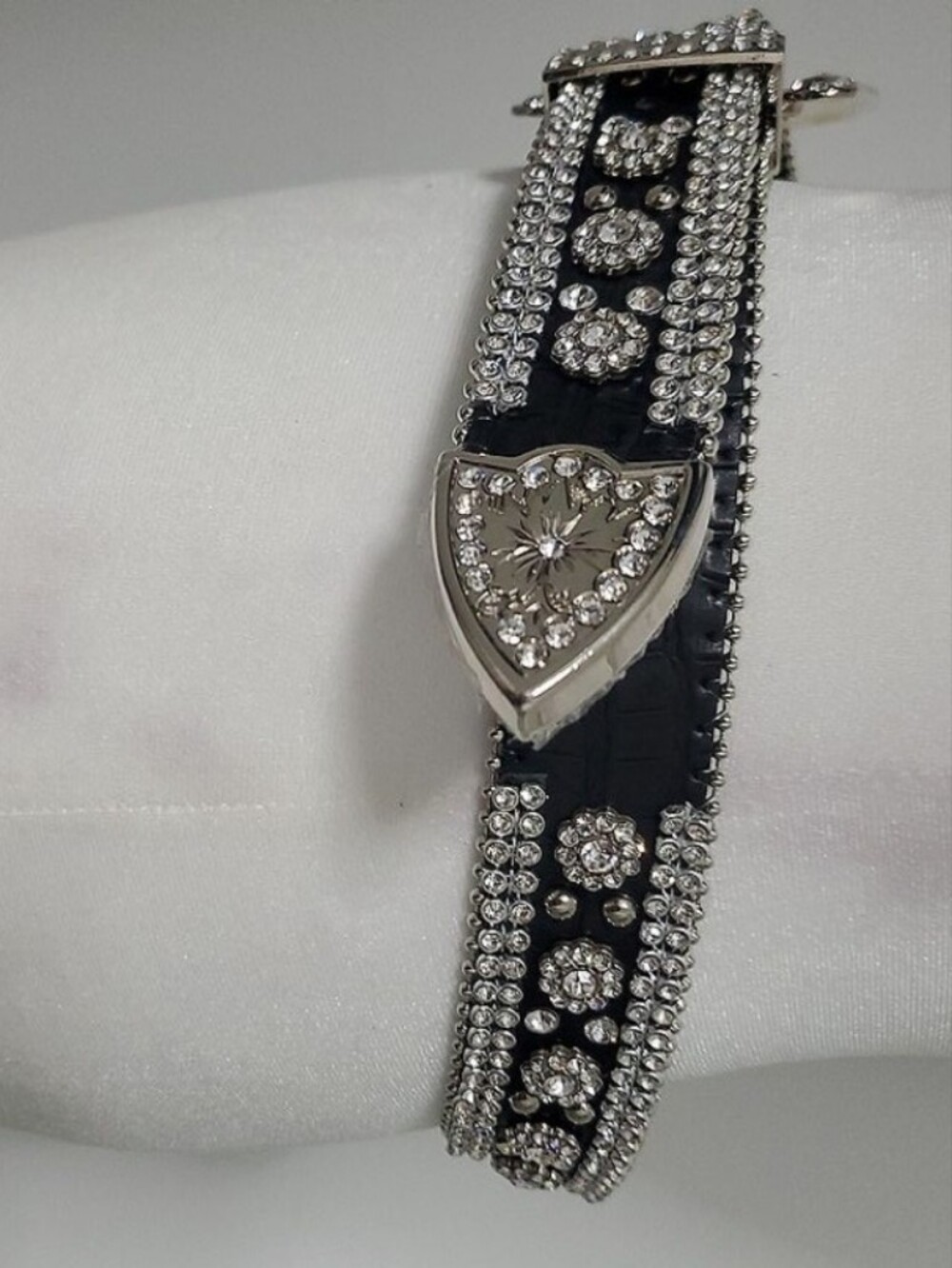 Angel Ranch Leather Rhinestone Belt - SM - Picture 7 of 16